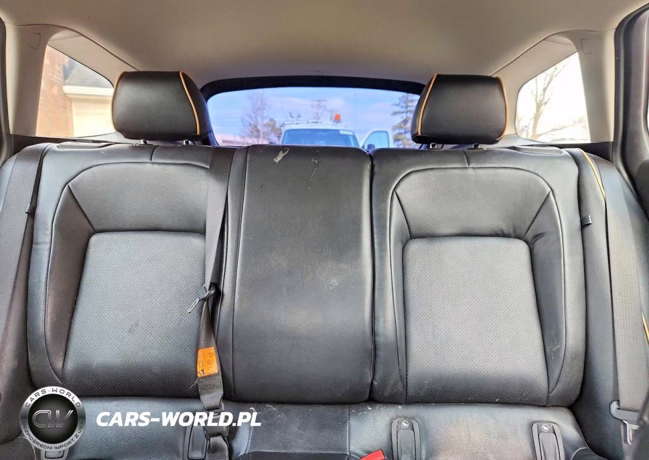 2019 Buick Regal Tourx Preferred VIN:W04GU8SX5K1002555 - 10