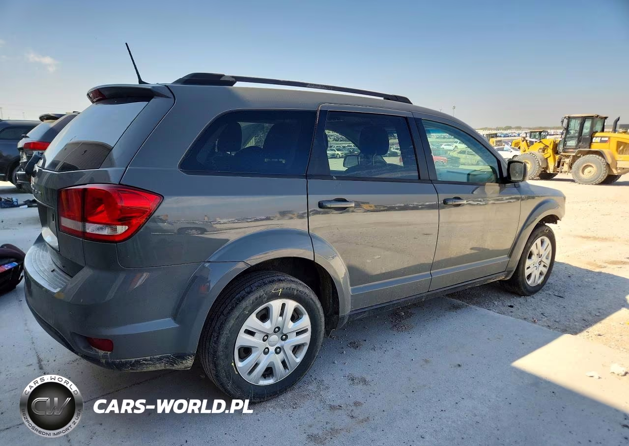 2019 Dodge Journey Se VIN:3C4PDCBBXKT863865 - 3