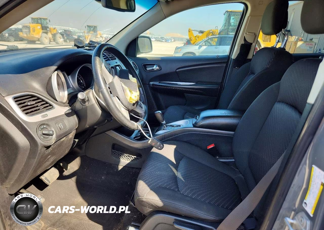 2019 Dodge Journey Se VIN:3C4PDCBBXKT863865 - 7