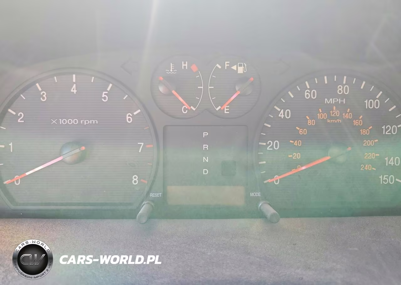 2004 Hyundai Sonata Gl VIN:KMHWF25HX4A932107 - 9
