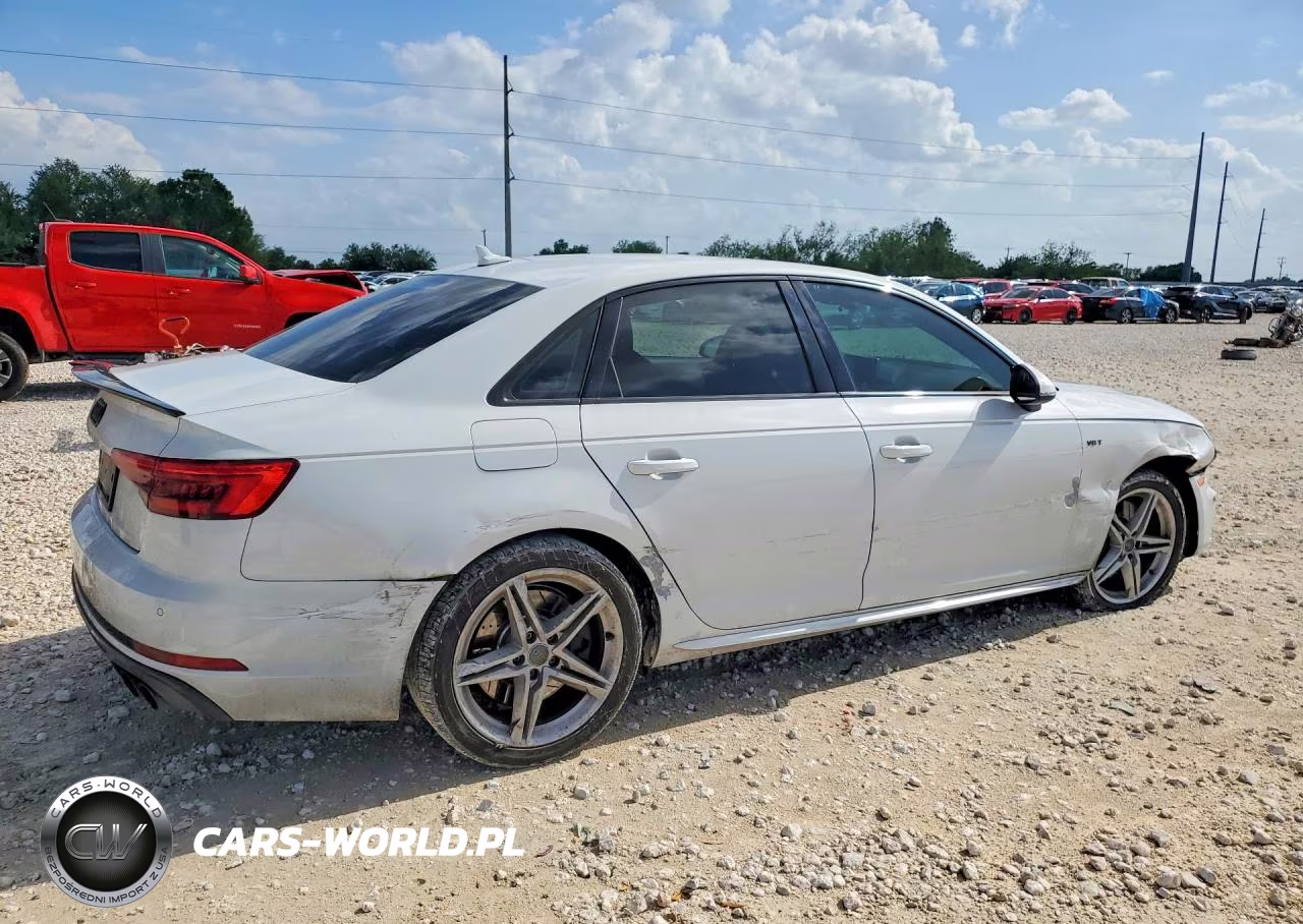 2018 Audi S4 Premium Plus VIN:WAUB4AF43JA002394 - 3