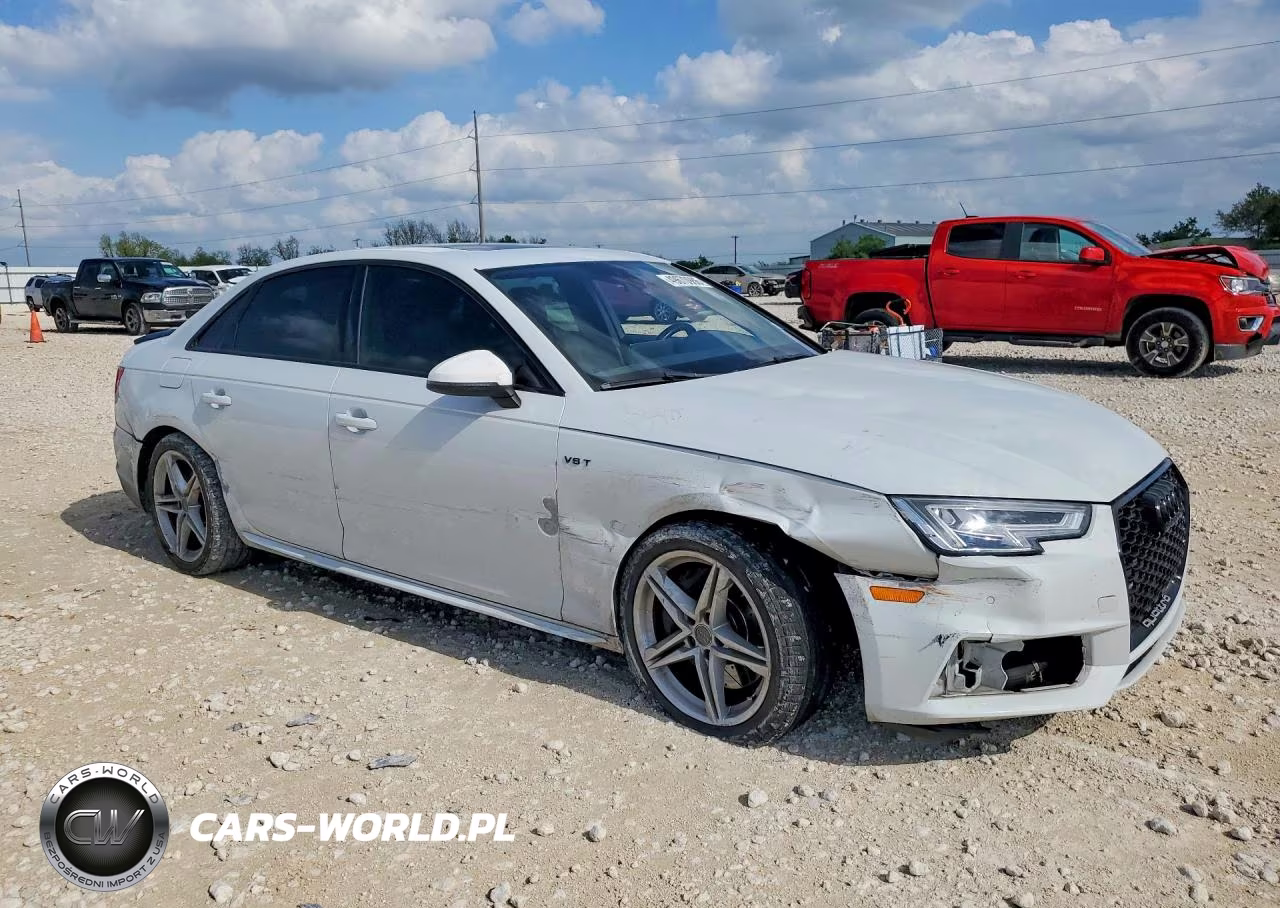 2018 Audi S4 Premium Plus VIN:WAUB4AF43JA002394 - 4