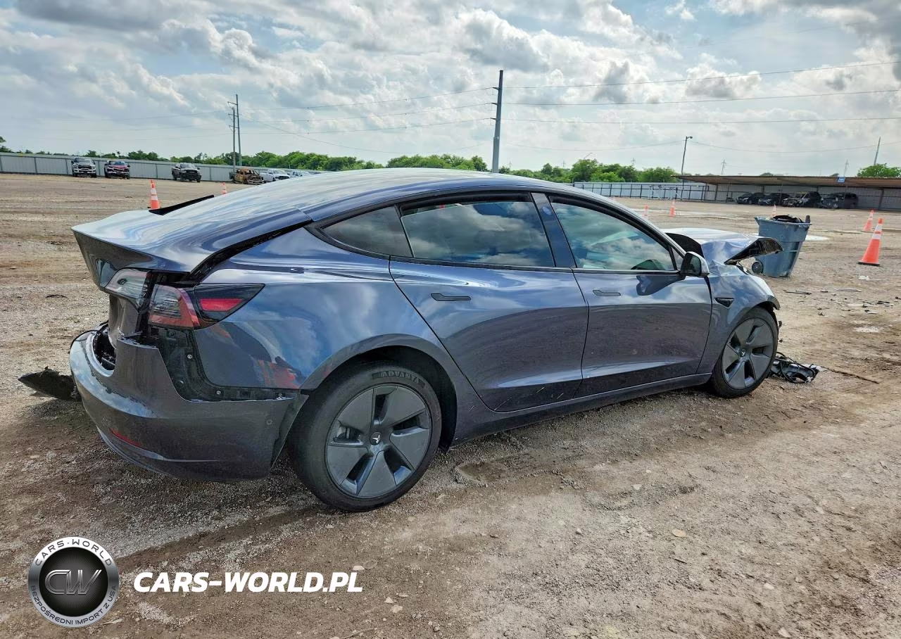2022 Tesla Model 3 VIN:5YJ3E1EB2NF269656 - 3