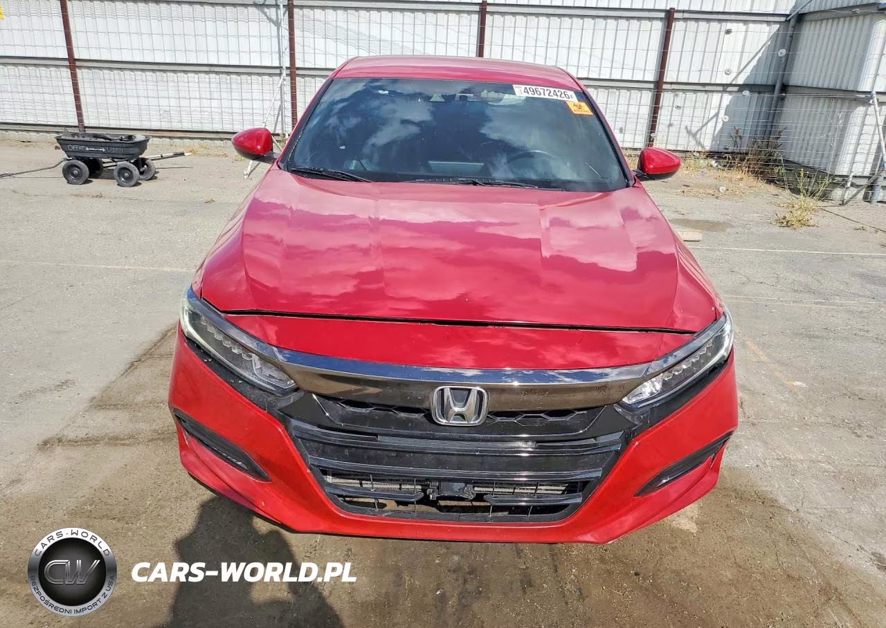 2018 Honda Accord Sport VIN:1HGCV1F36JA005366 - 5