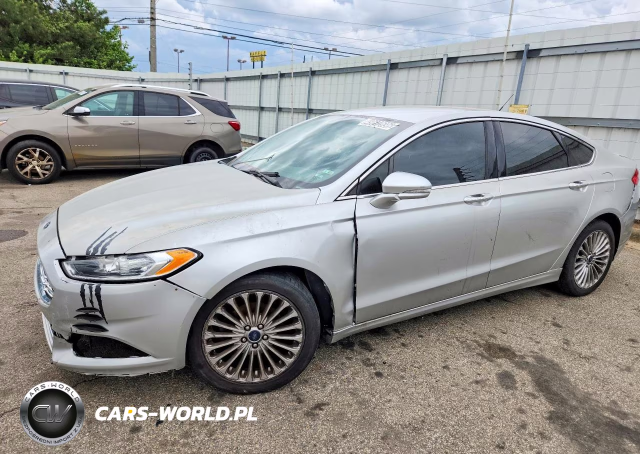 2016 Ford Fusion Titanium – zdjęcie 1 z 12