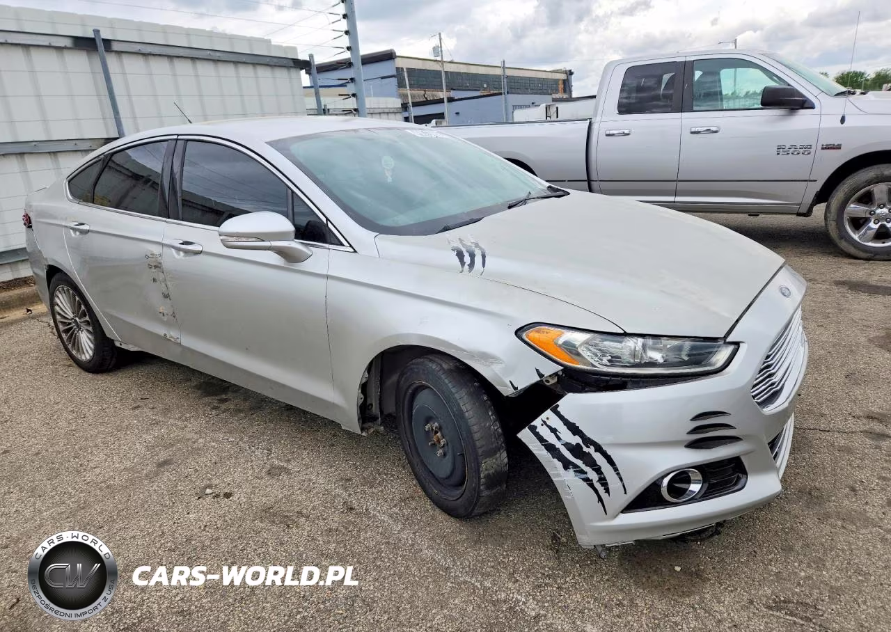 2016 Ford Fusion Titanium VIN:3FA6P0K99GR157978 - 4