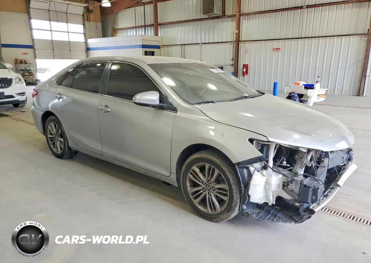 2016 Toyota Camry Se VIN:4T1BF1FK6GU592041 - 4
