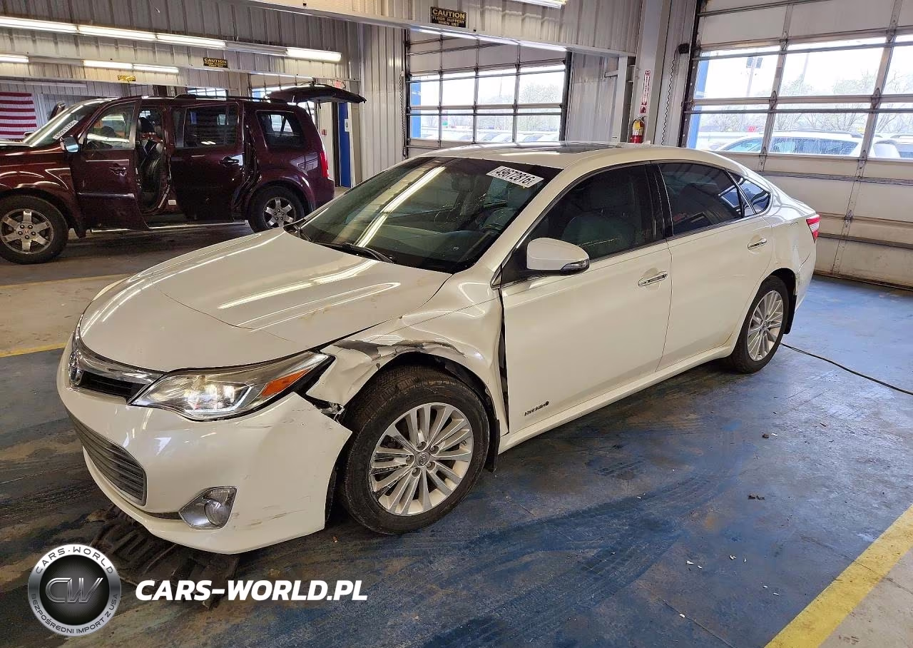 2014 Toyota Avalon Hybrid Limited