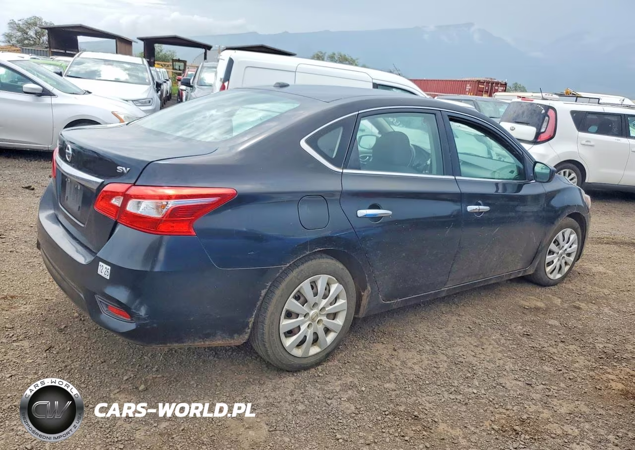 2017 Nissan Sentra S VIN:3N1AB7AP8HL685109 - 3