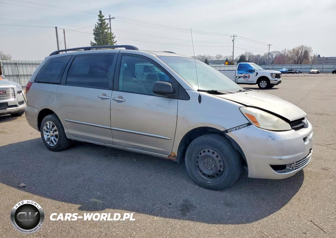 2005 Toyota Sienna Le 7 Passenger VIN:5TDZA23C45S342142 - 4