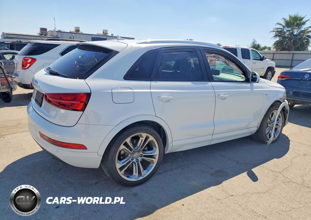 2018 Audi Q3 Premium VIN:WA1BCCFS2JR008697 - 3