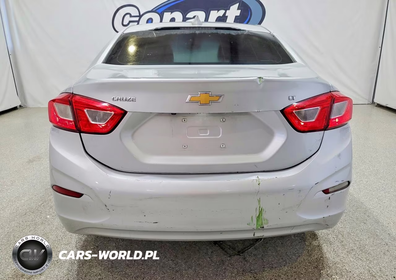 2018 Chevrolet Cruze Lt VIN:1G1BE5SM9J7135051 - 6