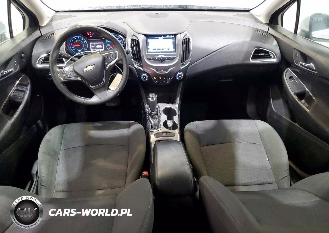 2018 Chevrolet Cruze Lt VIN:1G1BE5SM9J7135051 - 8