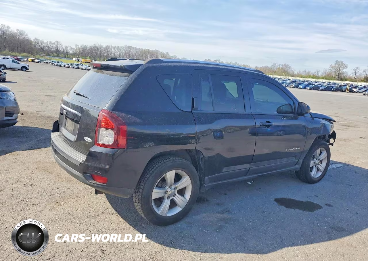 2014 Jeep Compass VIN:1C4NJDEB6ED643974 - 3