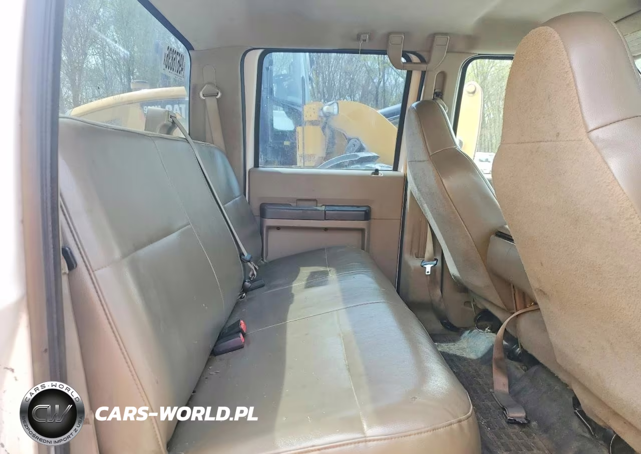 2008 Ford F550 Super Duty VIN:1FDAW56RX8EC66948 - 11