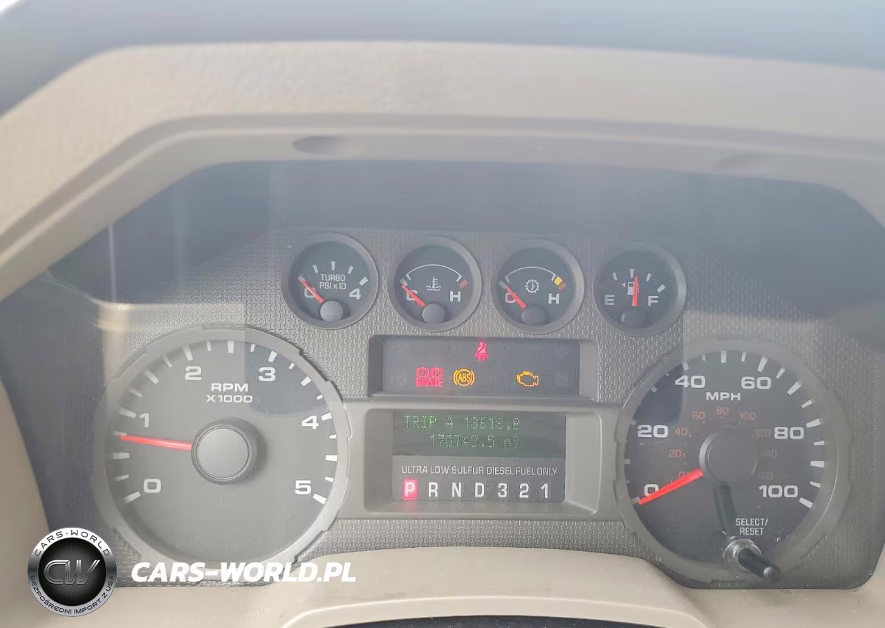 2008 Ford F550 Super Duty VIN:1FDAW56RX8EC66948 - 9