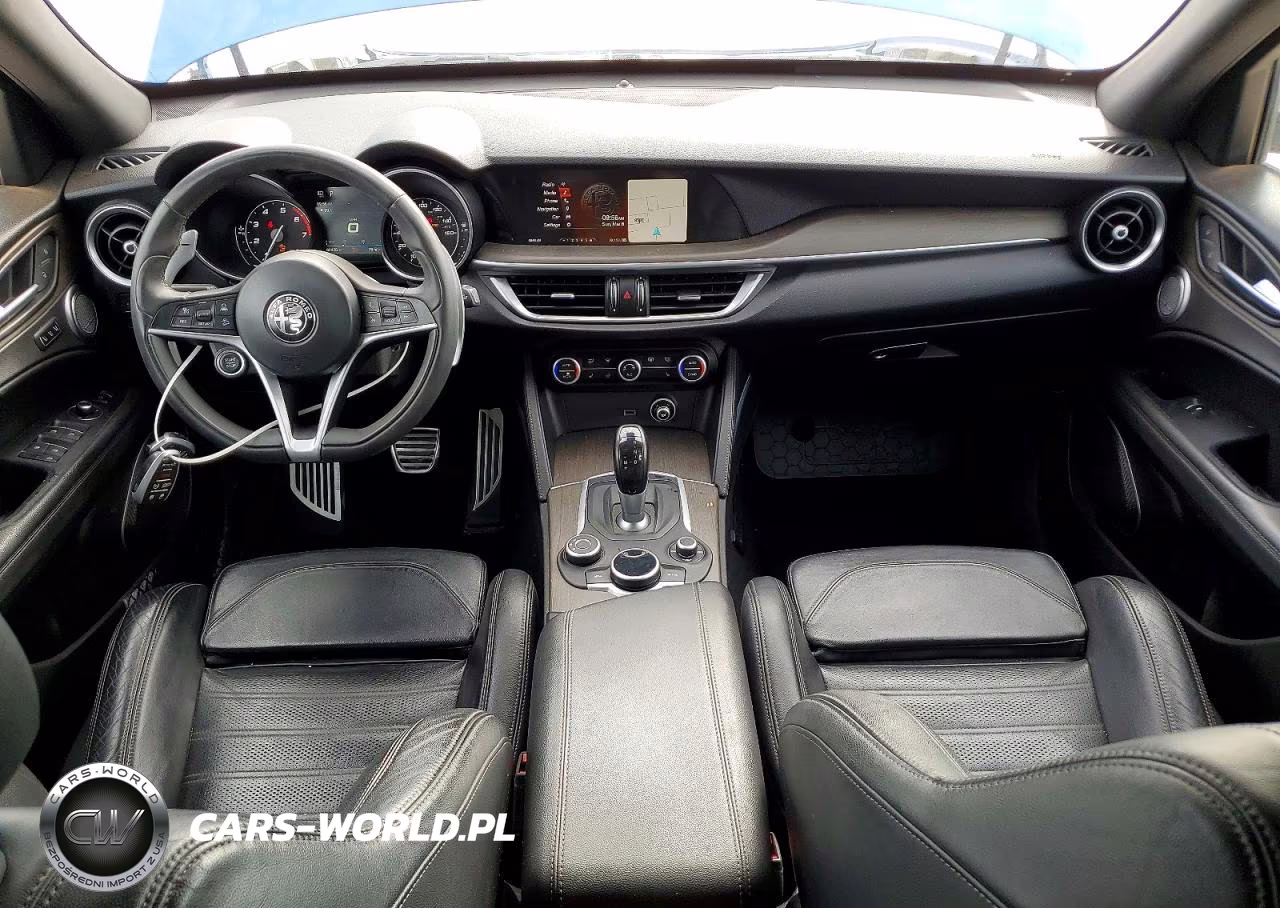 2018 Alfa Romeo Stelvio Ti Sport VIN:ZASFAKNNXJ7B95242 - 8