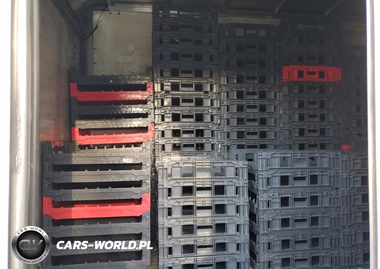 2016 Isuzu Npr VIN:54DB4W1B5GS811738 - 11