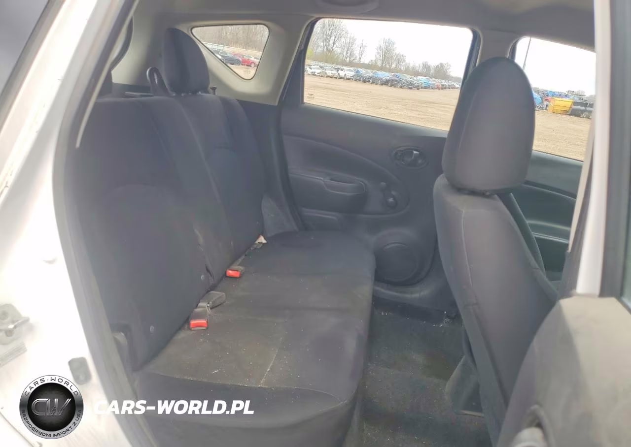 2015 Nissan Versa Note S Plus VIN:3N1CE2CP9FL376214 - 11