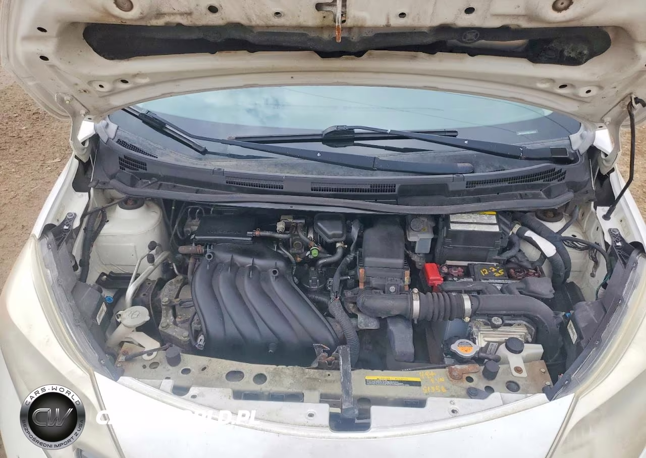 2015 Nissan Versa Note S Plus VIN:3N1CE2CP9FL376214 - 12