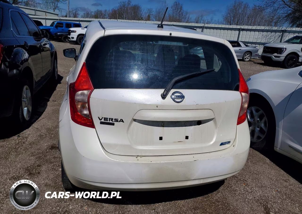 2015 Nissan Versa Note S Plus VIN:3N1CE2CP9FL376214 - 6