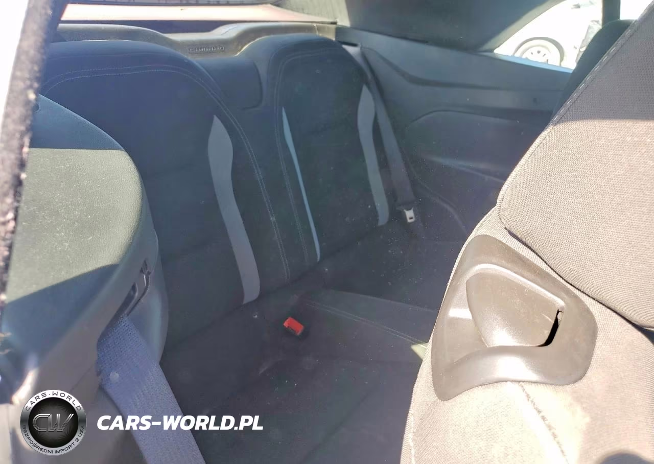 2020 Chevrolet Camaro Ls VIN:1G1FB3DS5L0114218 - 10