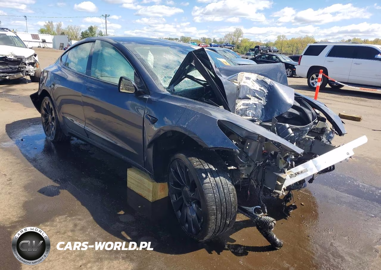 2021 Tesla Model 3 VIN:5YJ3E1EC5MF925467 - 4