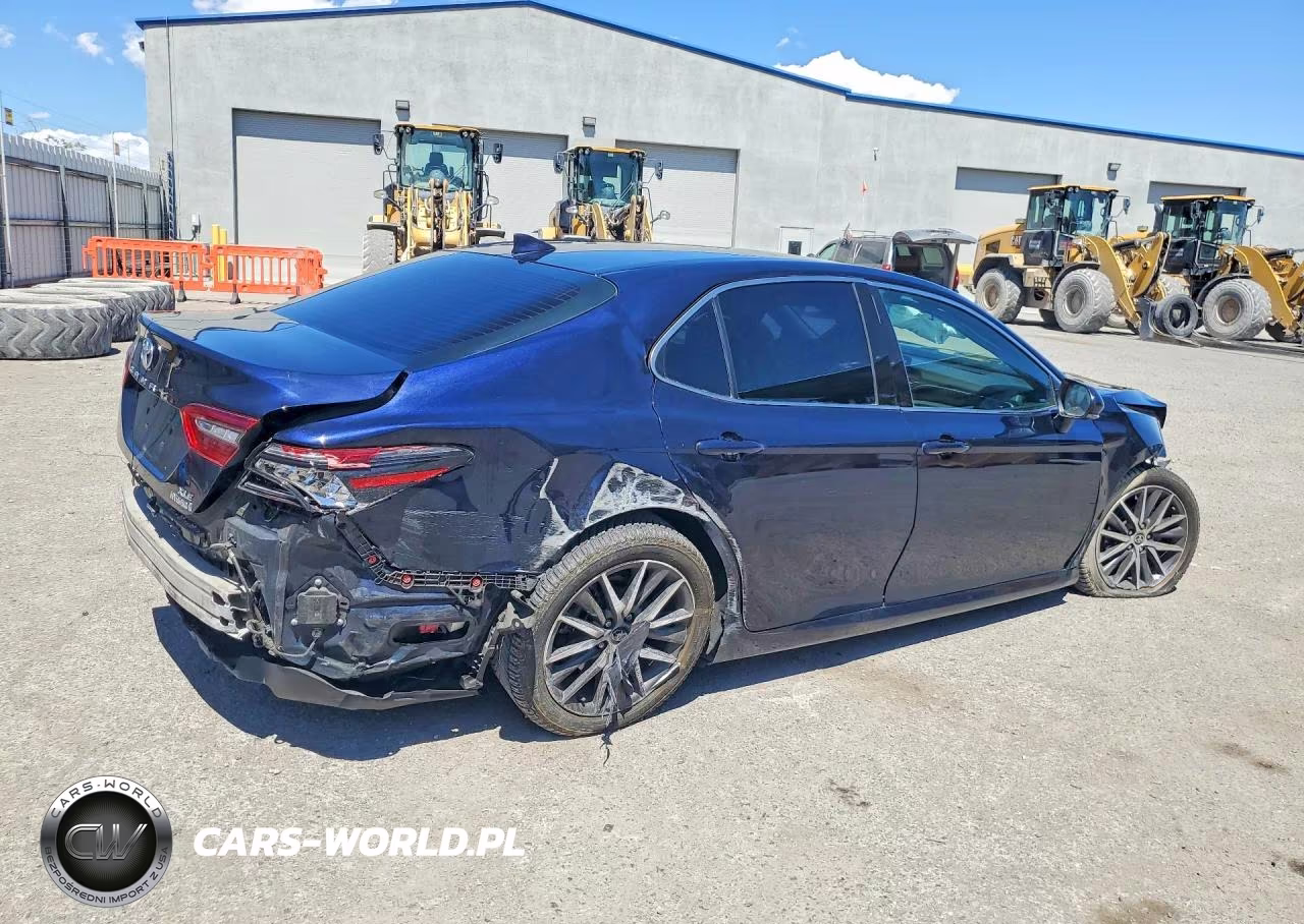 2022 Toyota Camry Hybrid Xle VIN:4T1F31AK3NU574899 - 3