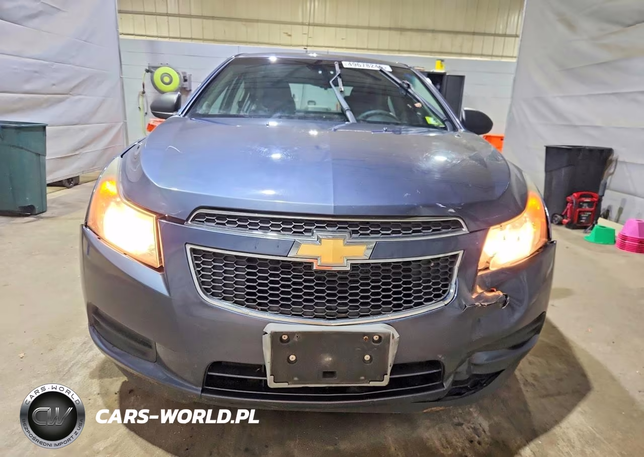 2013 Chevrolet Cruze Ls VIN:1G1PB5SG1D7310454 - 5