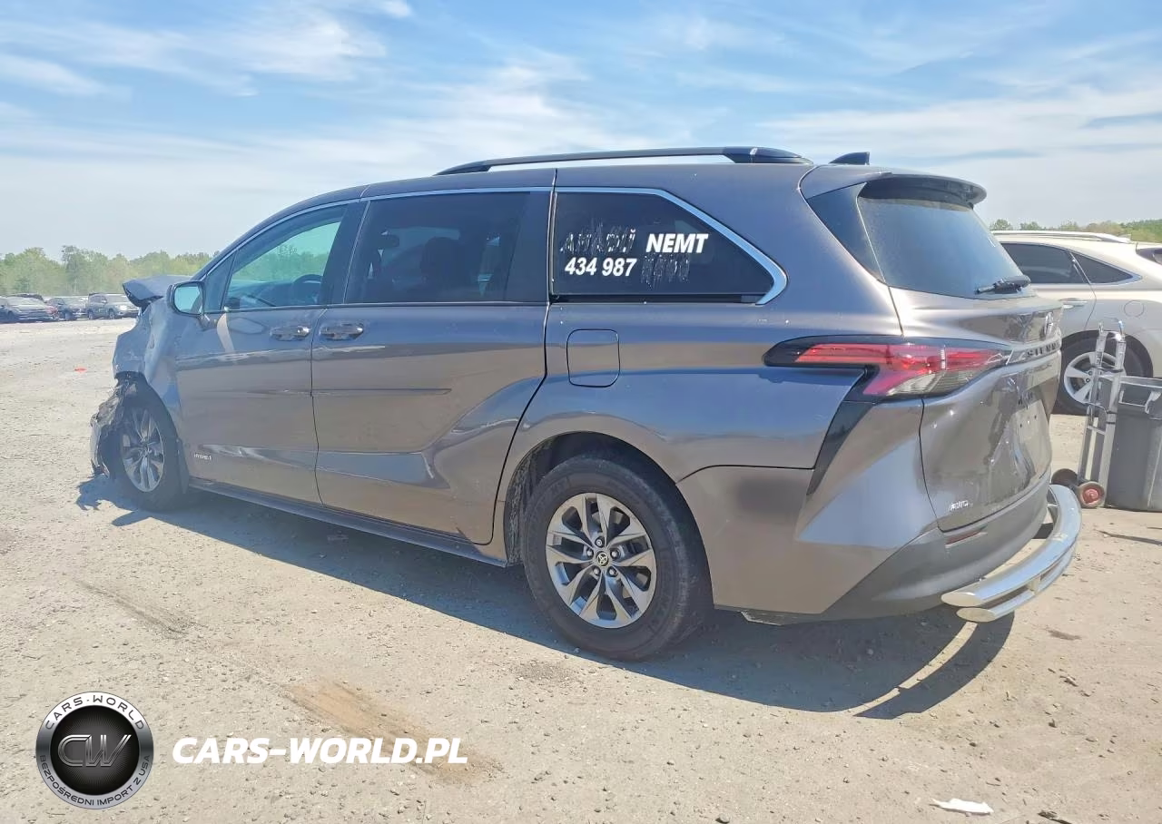 2021 Toyota Sienna Le VIN:5TDBSKFC6MS019865 - 2