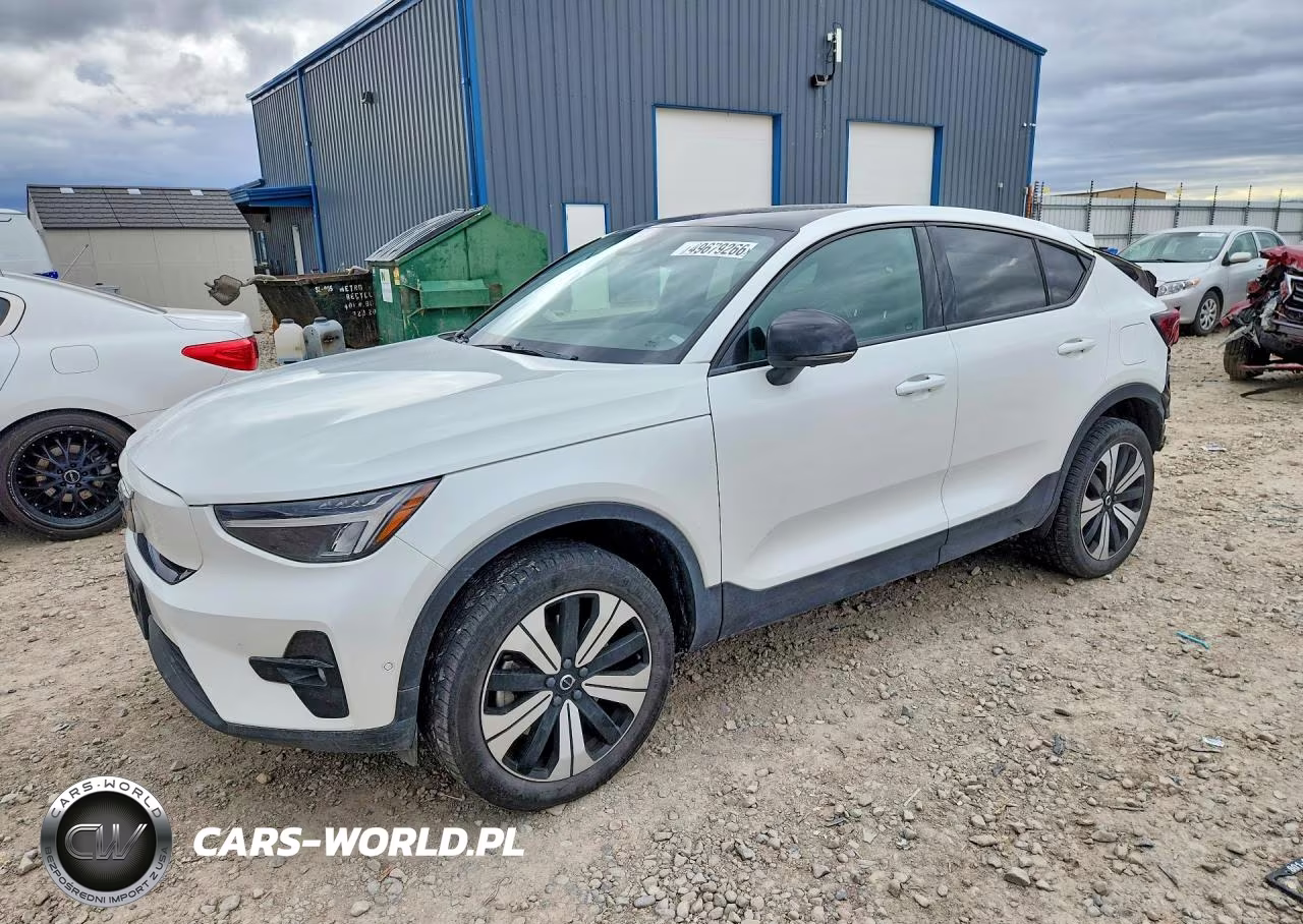 2023 Volvo C40 Recharge Plus