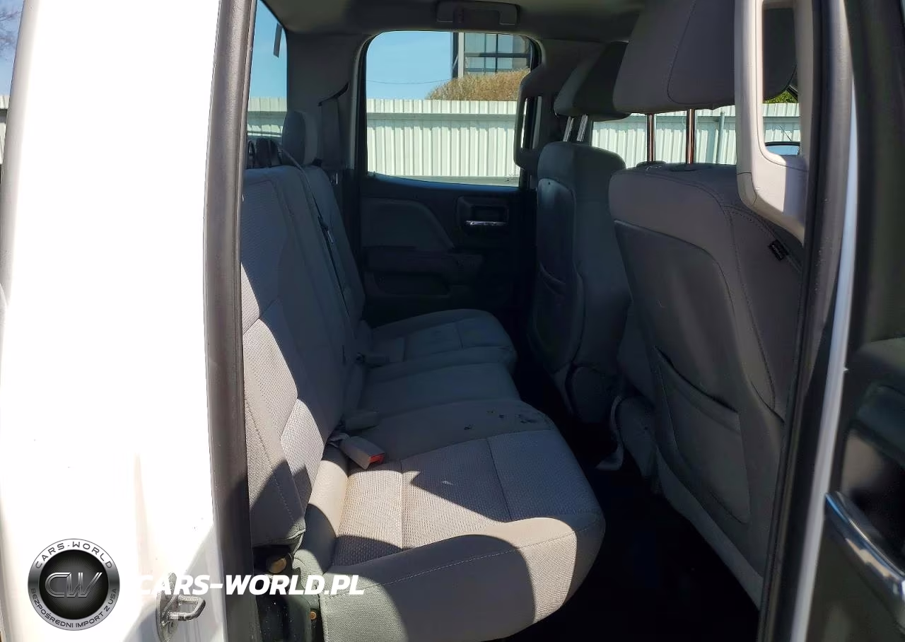 2015 Chevrolet Silverado C1500 VIN:1GCRCPEHXFZ277703 - 10