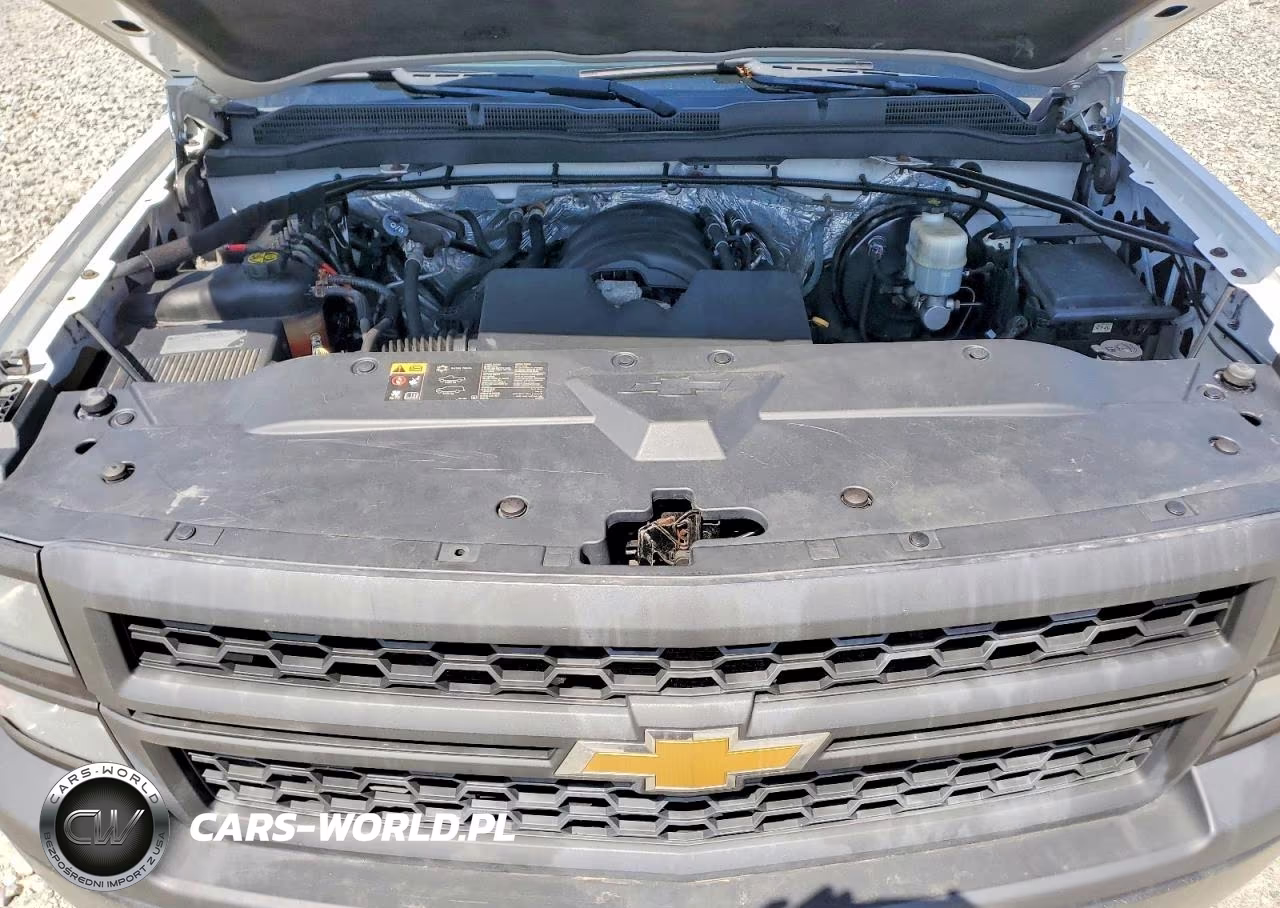 2015 Chevrolet Silverado C1500 VIN:1GCRCPEHXFZ277703 - 11