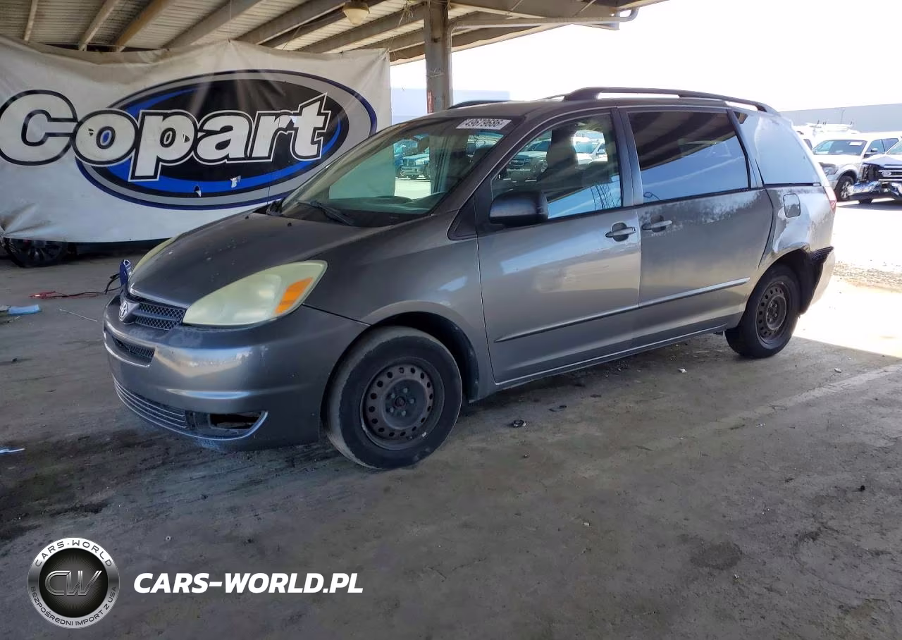2004 Toyota Sienna Le 8 Passenger