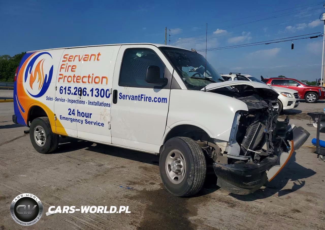 2023 Chevrolet Express G2500 VIN:1GCWGAFP4P1224618 - 4