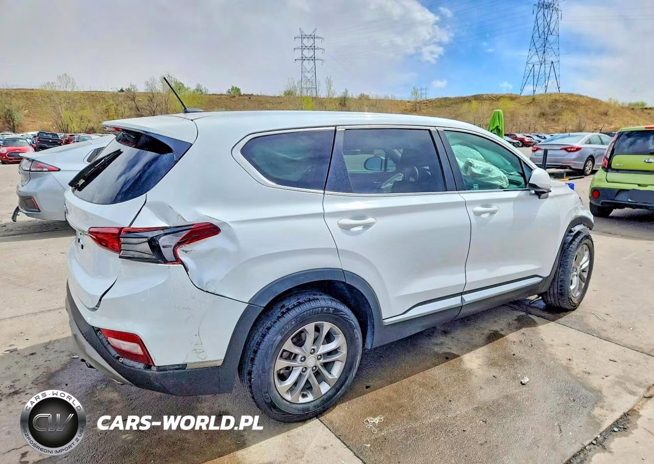 2019 Hyundai Santa Fe Se VIN:5NMS23AD7KH112030 - 3