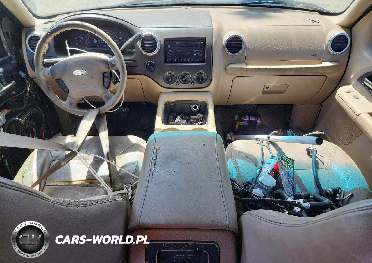 2004 Ford Expedition Xl VIN:1FMPU16L74LA41493 - 8