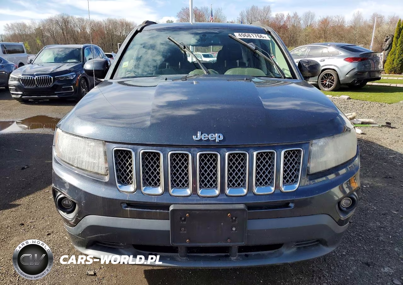 2015 Jeep Compass Latitude VIN:1C4NJDEB5FD207456 - 5