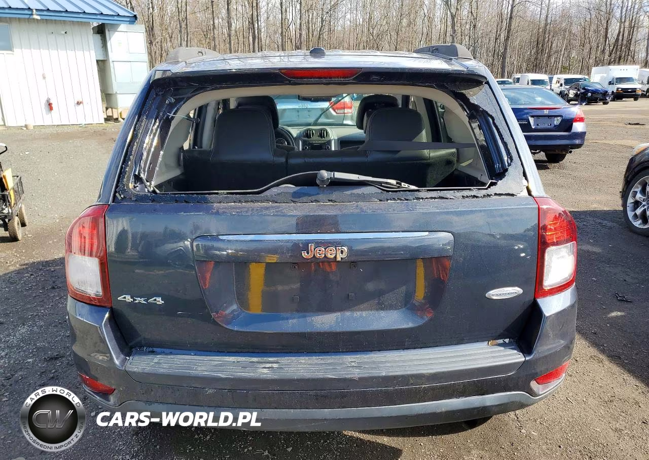 2015 Jeep Compass Latitude VIN:1C4NJDEB5FD207456 - 6