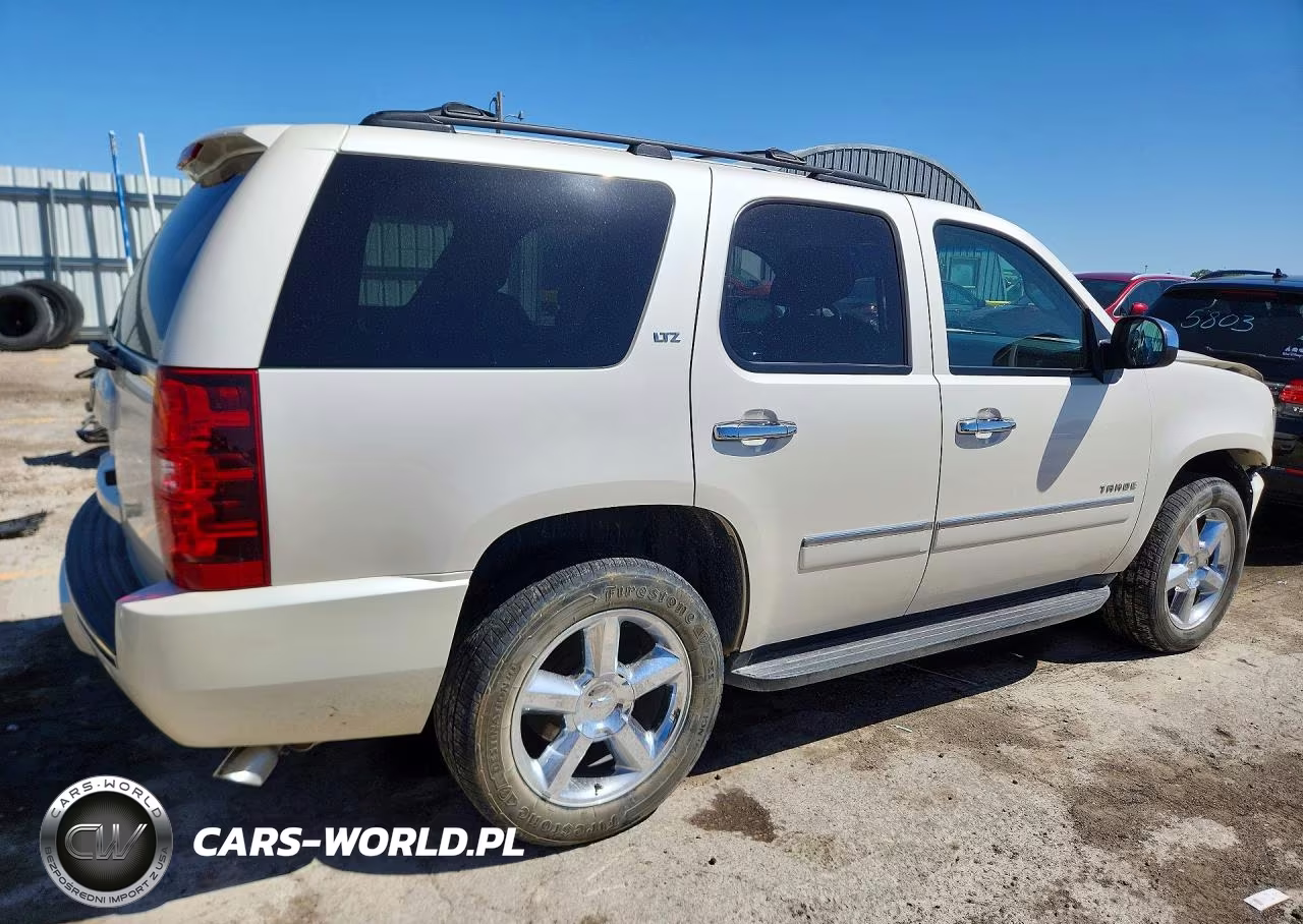 2013 Chevrolet Tahoe K1500 Ltz VIN:1GNSKCE03DR368467 - 3