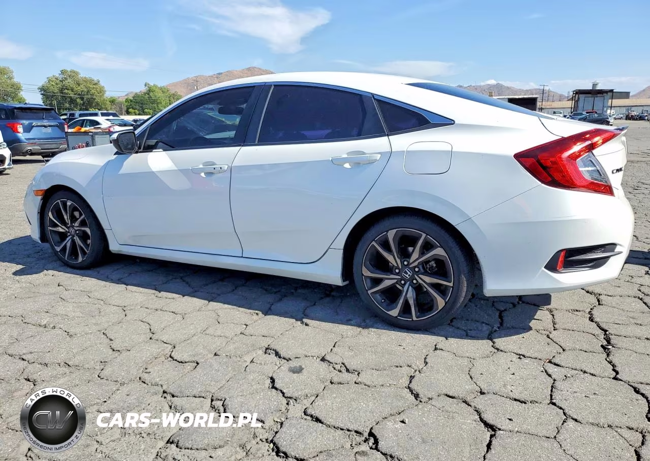 2019 Honda Civic Sport VIN:2HGFC2F8XKH587205 - 2