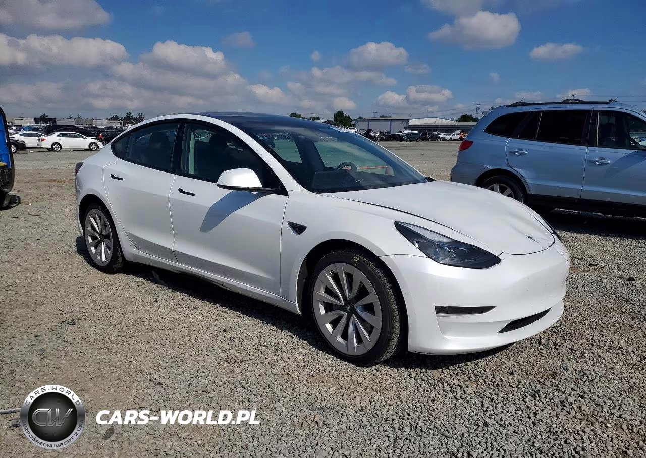 2022 Tesla Model 3 VIN:5YJ3E1EB0NF236929 - 4