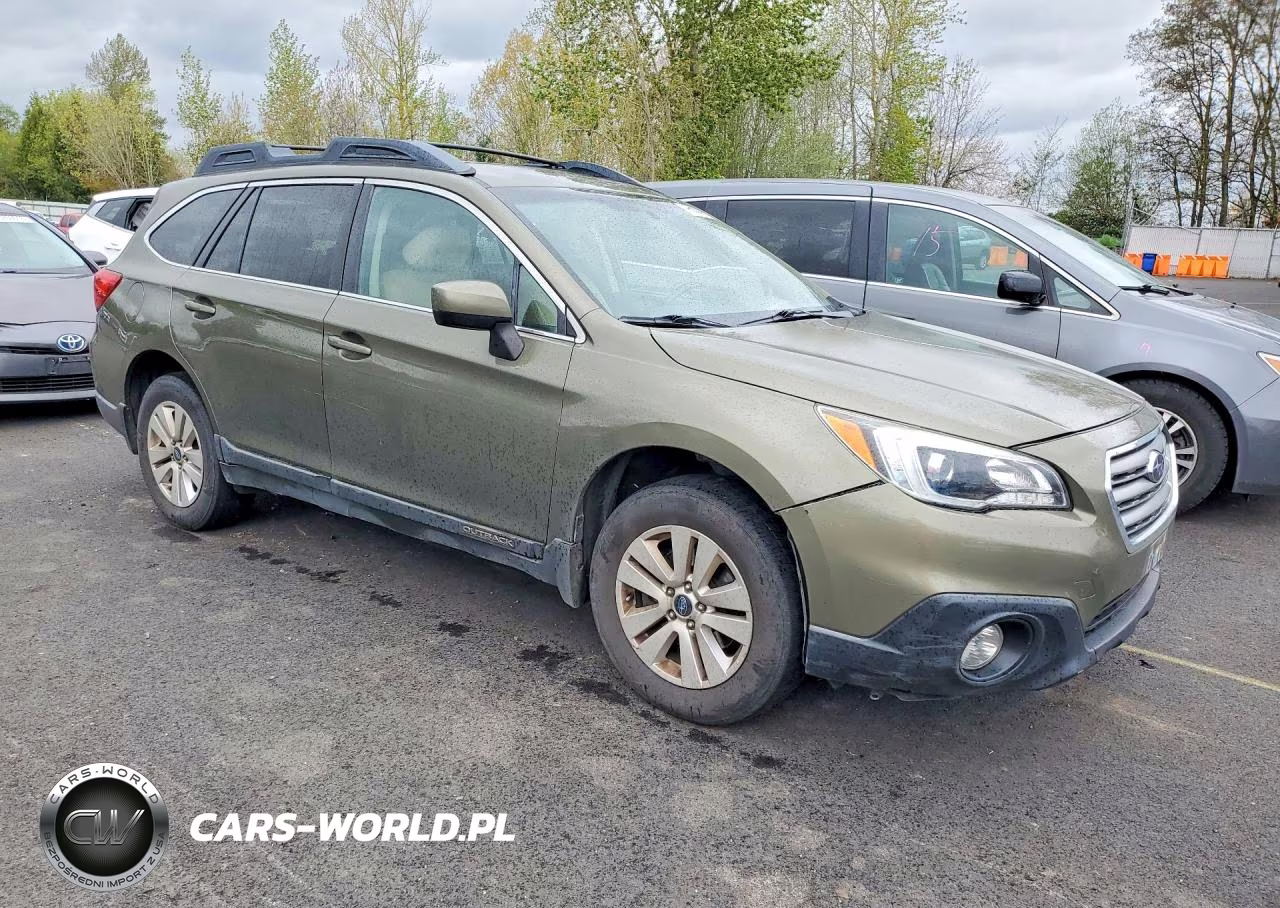 2015 Subaru Outback 2.5I Premium VIN:4S4BSBEC1F3235544 - 4