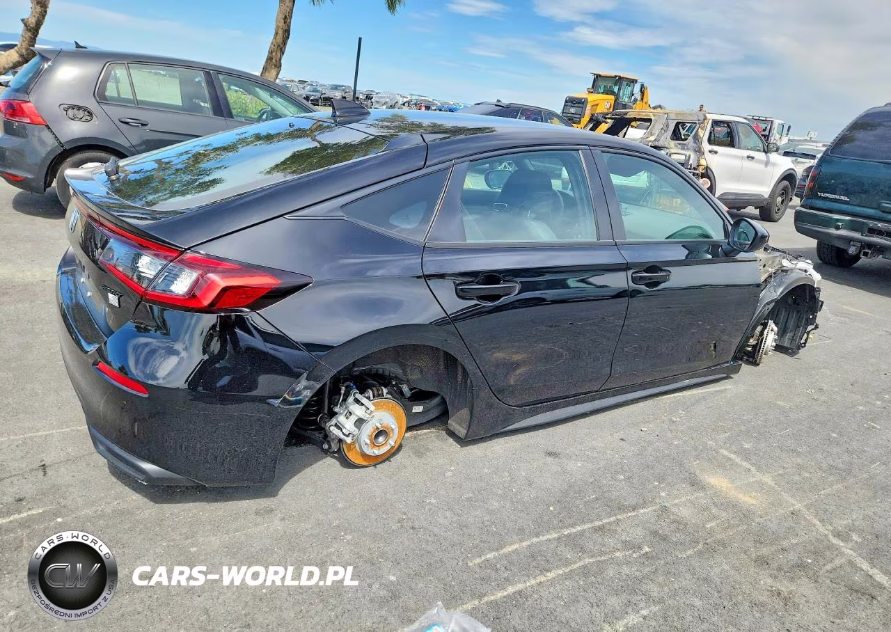 2026 Honda Civic Sport VIN:19XFL2H80TE011566 - 3