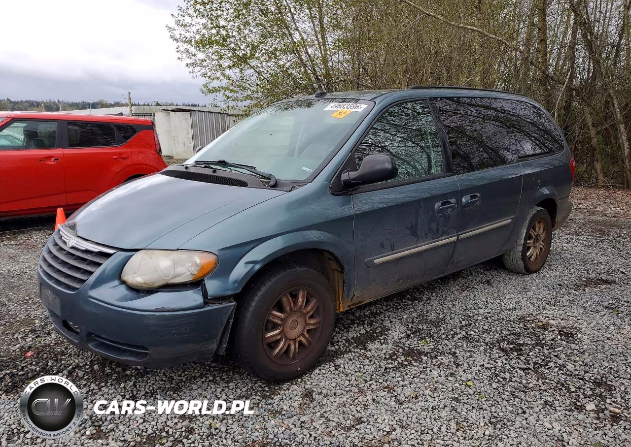 2005 Chrysler Town & Country Touring