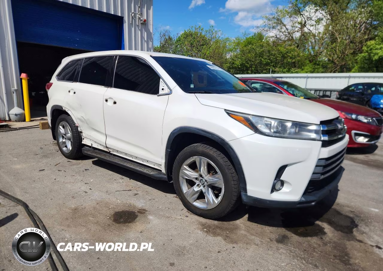 2017 Toyota Highlander Limited VIN:5TDDZRFH3HS373843 - 4