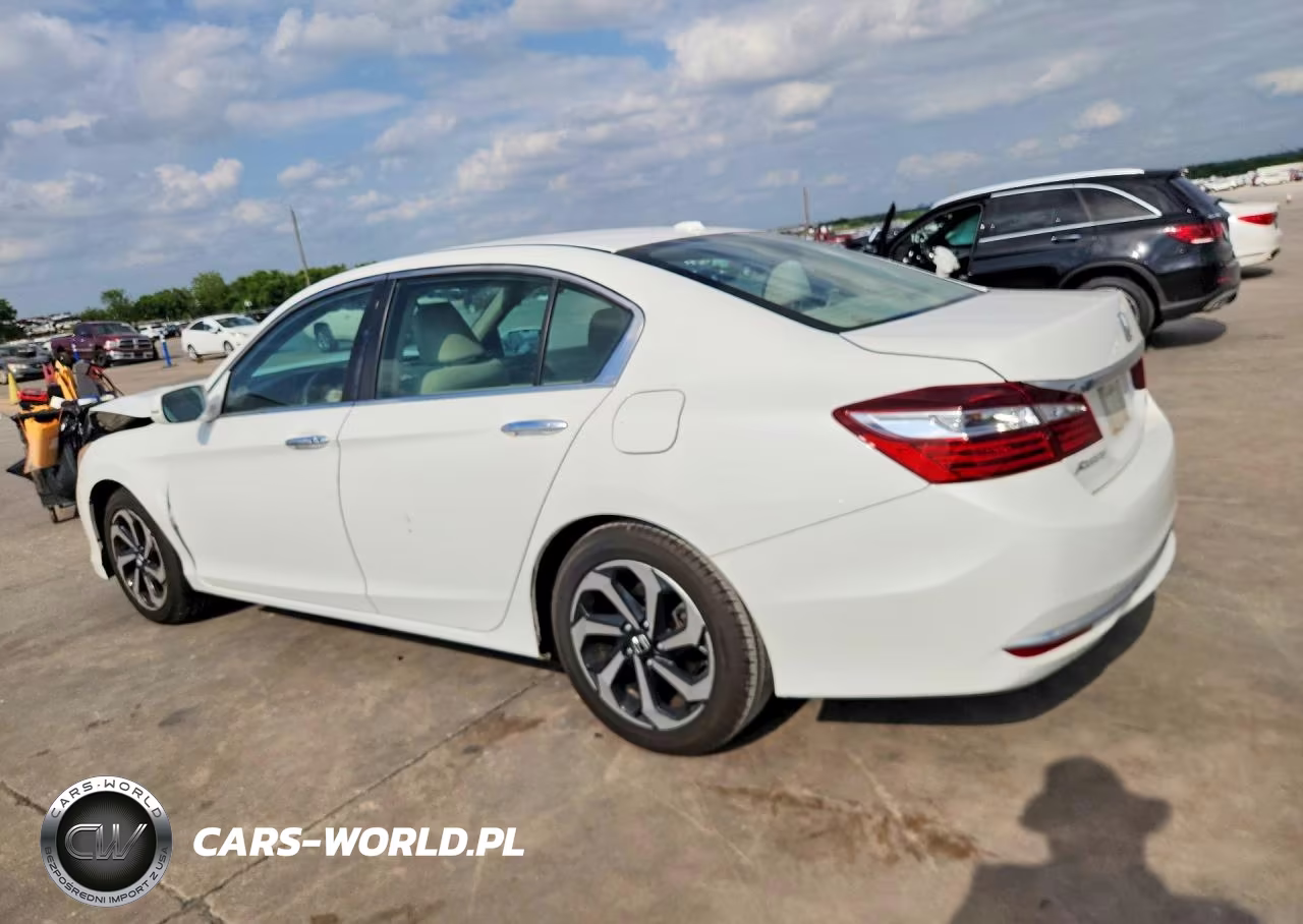 2017 Honda Accord Ex VIN:1HGCR2F7XHA087190 - 2
