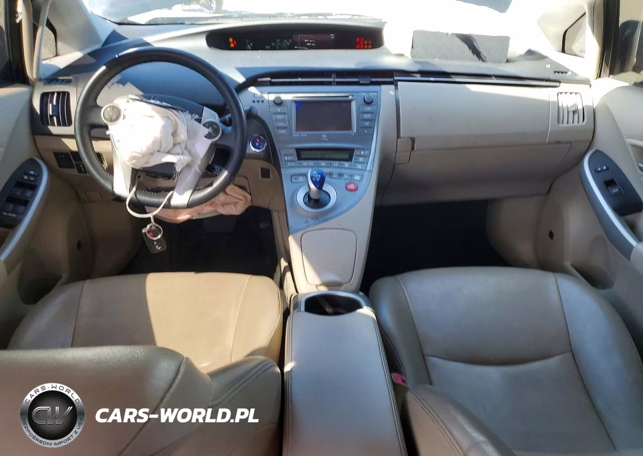 2013 Toyota Prius Four VIN:JTDKN3DU6D5619221 - 8