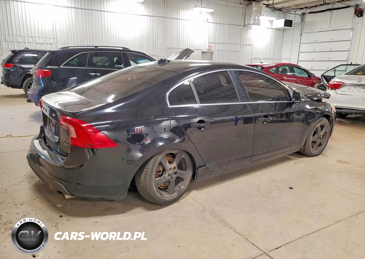 2013 Volvo S60 T5 VIN:YV1612FH4D2211397 - 3