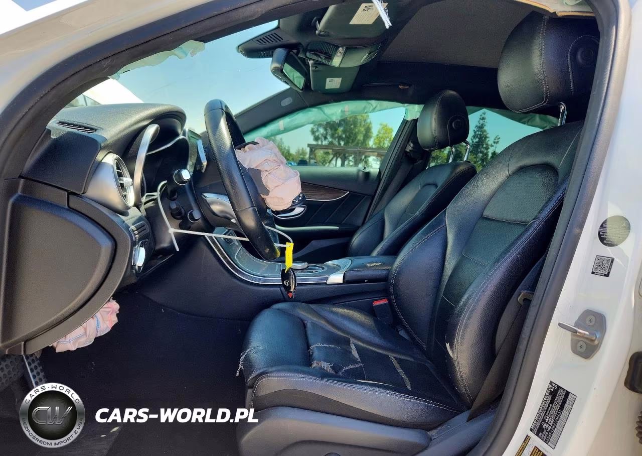 2018 Mercedes-Benz C 300 VIN:55SWF4JB5JU265031 - 7